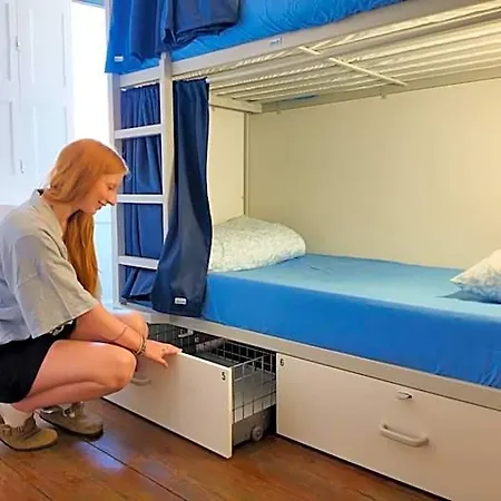 Hostel Onefam Clerigos *