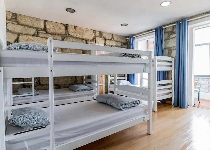 Hostal Invictus Oporto