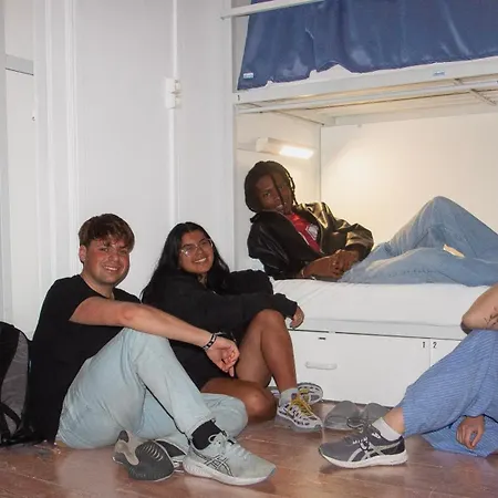 Onefam Clerigos Porto