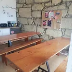 Onefam Clerigos Albergue *