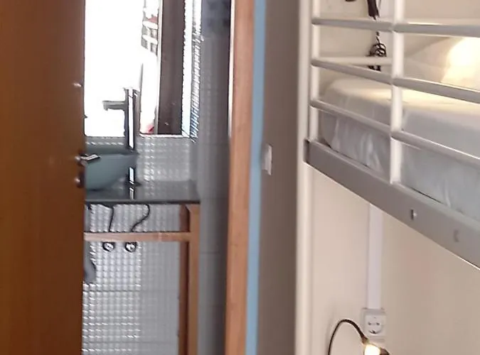 Hostel Onefam Clerigos